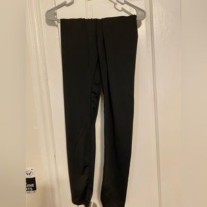 Black workout leggings